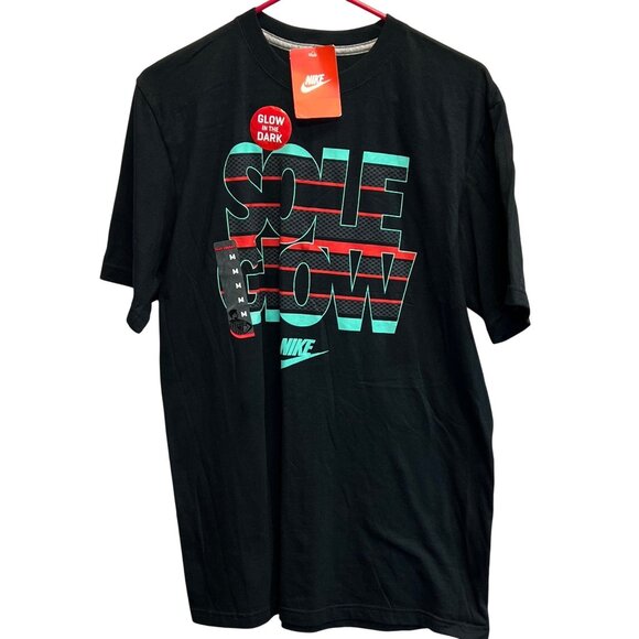 Nike Sole Glow Mens Black Tshirt Medium Glow-In-The-Dark Regular Fit 100% Cotton - Picture 1 of 4